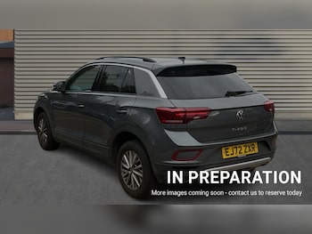Used Volkswagen T-Roc 2023 for sale - 76079434: Photo