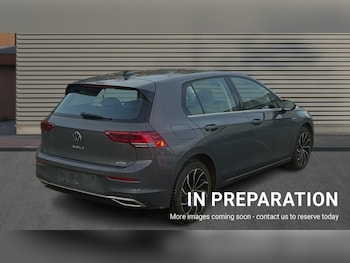 Used Volkswagen Golf 2023 for sale - 76874669: Photo