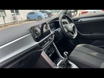 Used Volkswagen T-Roc 2022 for sale - 74834365: Photo