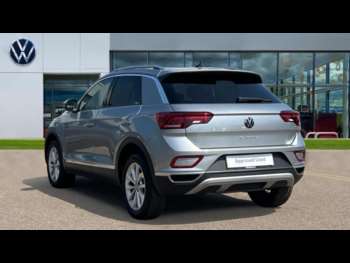 Used Volkswagen T-Roc 2024 for sale - 74885497: Photo