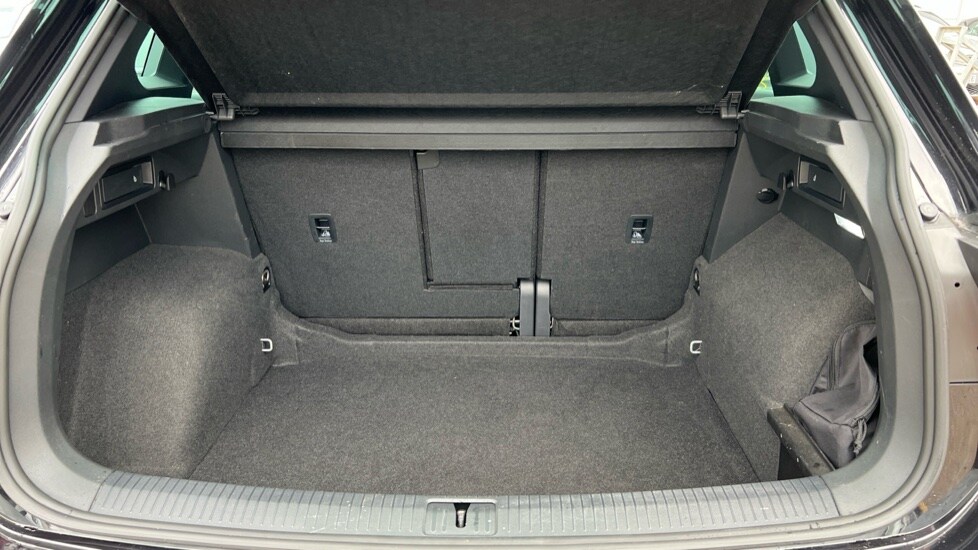 Used Volkswagen Tiguan 2023 for sale - 76217098: Photo 16