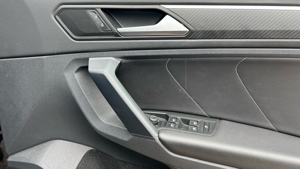 Used Volkswagen Tiguan 2023 for sale - 76217098: Photo 37