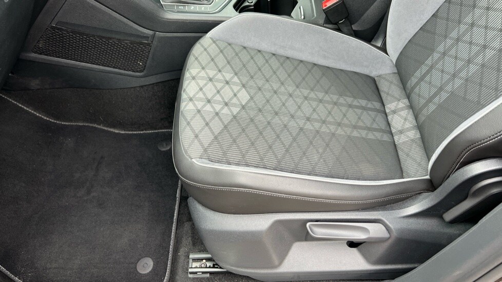 Used Volkswagen Tiguan 2023 for sale - 76217098: Photo 39