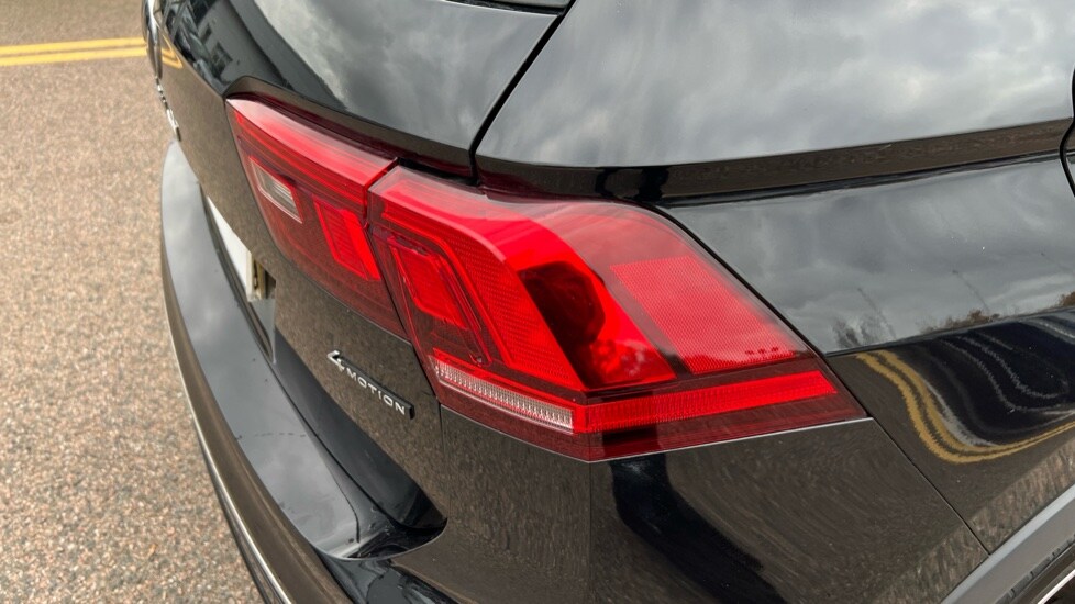 Used Volkswagen Tiguan 2023 for sale - 76217098: Photo 44