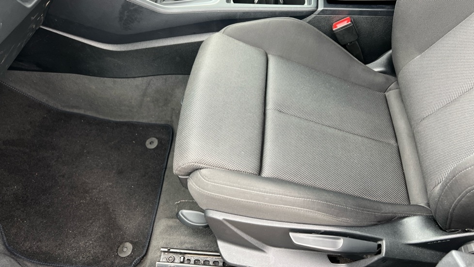 Used Audi Q3 2019 for sale - 76154741: Photo 32