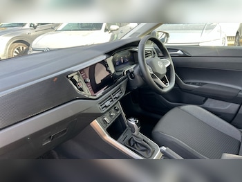 Used Volkswagen Polo 2024 for sale - 76400691: Photo