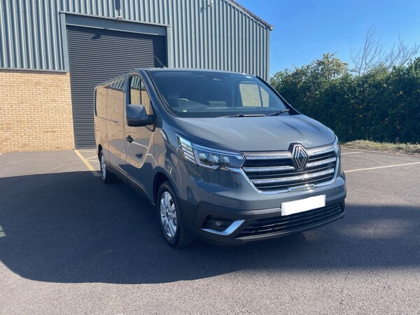 Used Renault Trafic for sale - 76131066: Photo 2