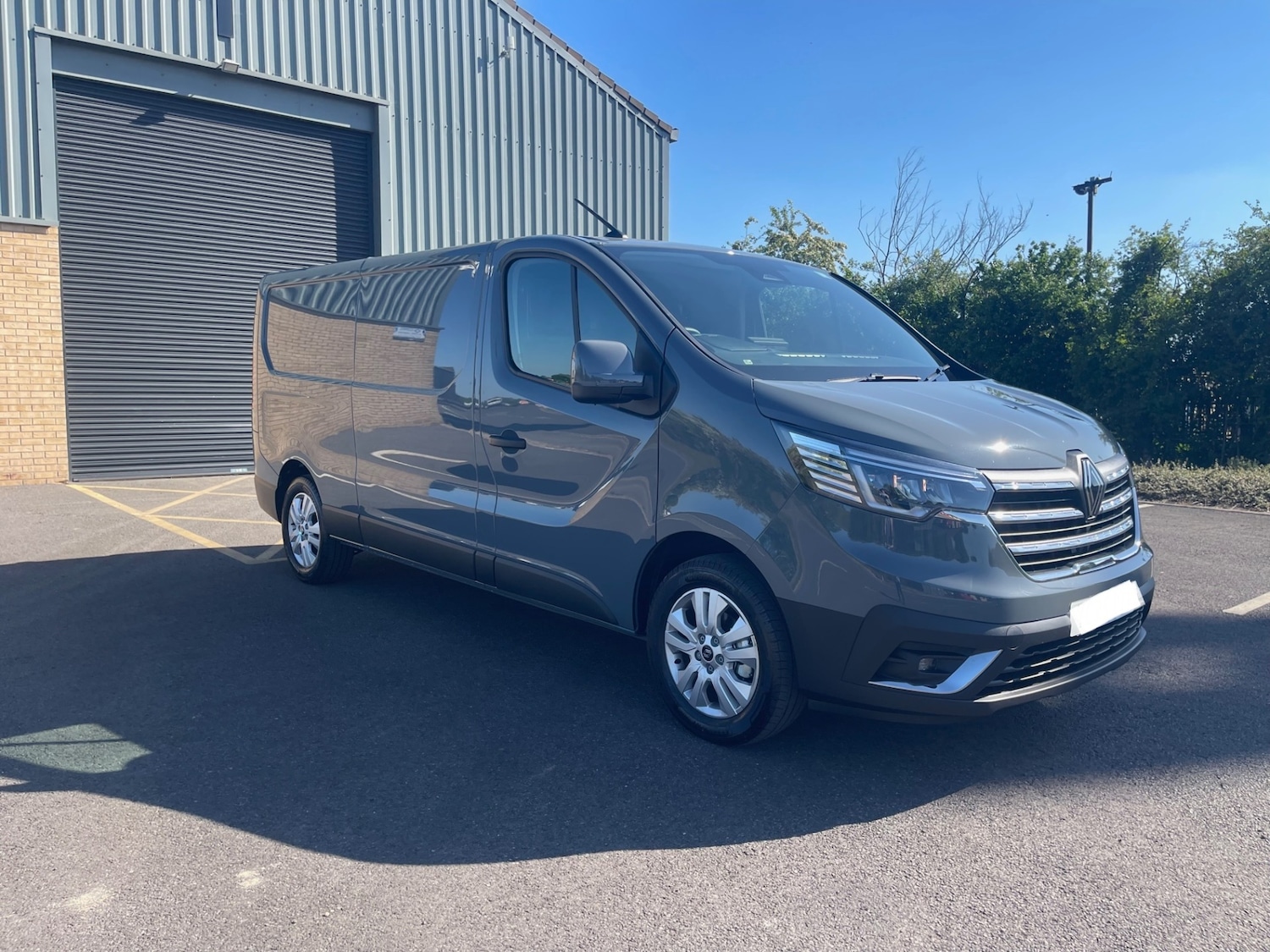 Used Renault Trafic for sale - 76131066: Photo 3