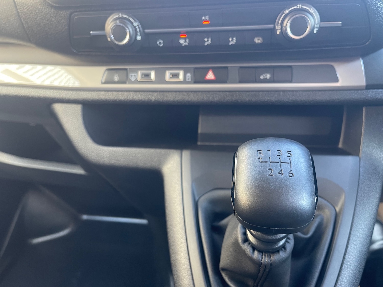 Used Vauxhall Vivaro for sale - 76193475: Photo 20