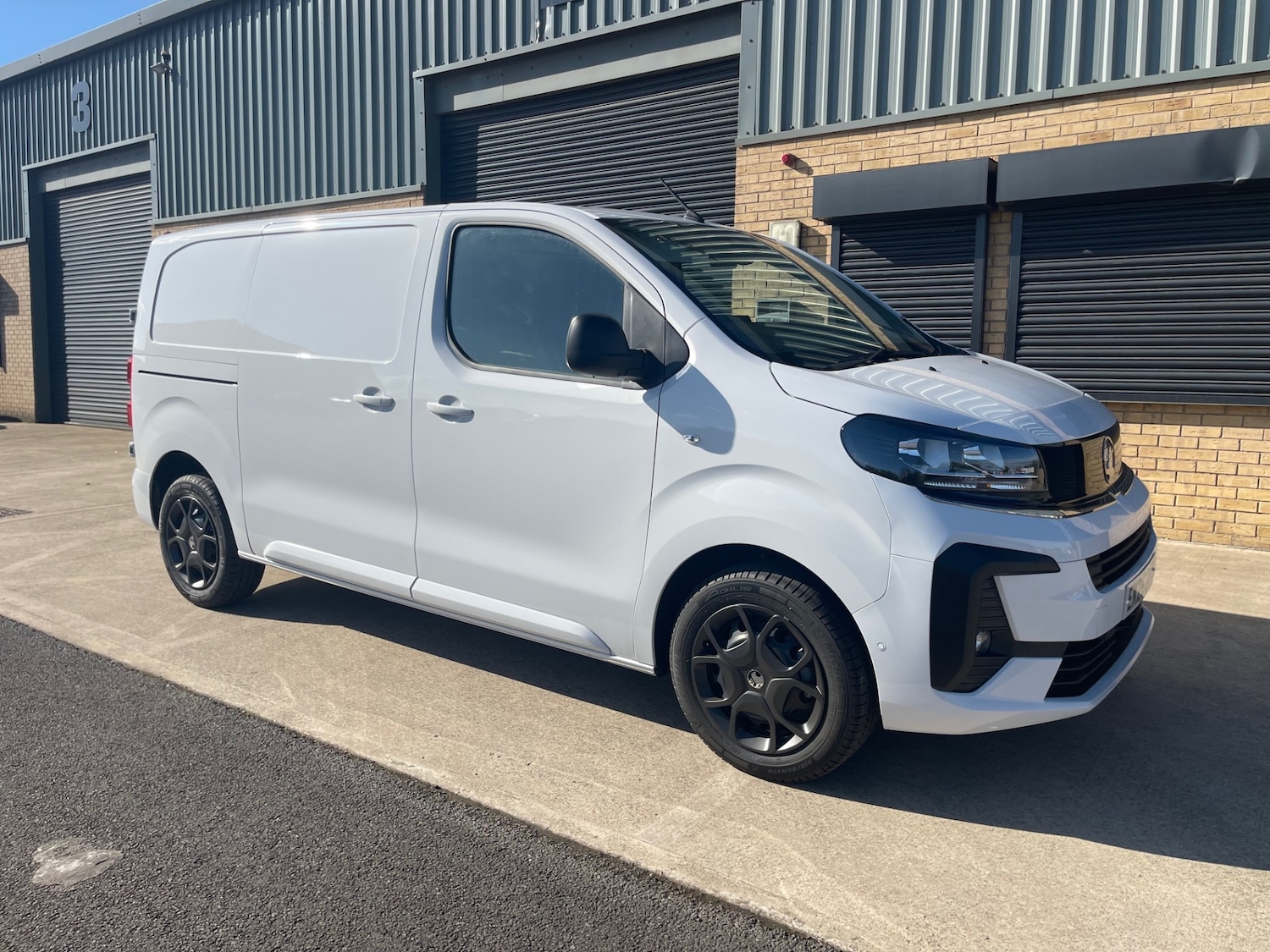 Used Vauxhall Vivaro for sale - 76193475: Photo 7