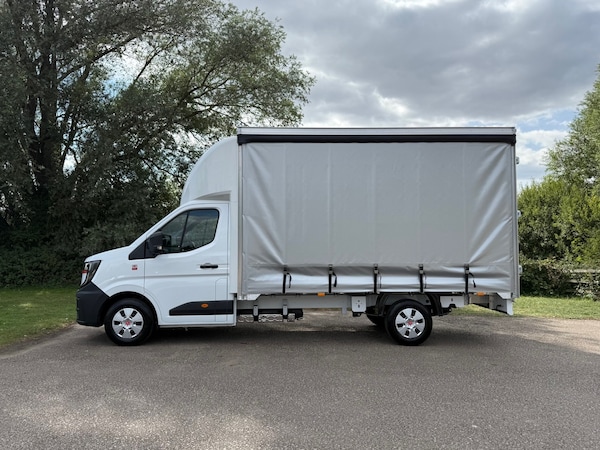 Used Renault Master for sale - 76254822: Photo 2
