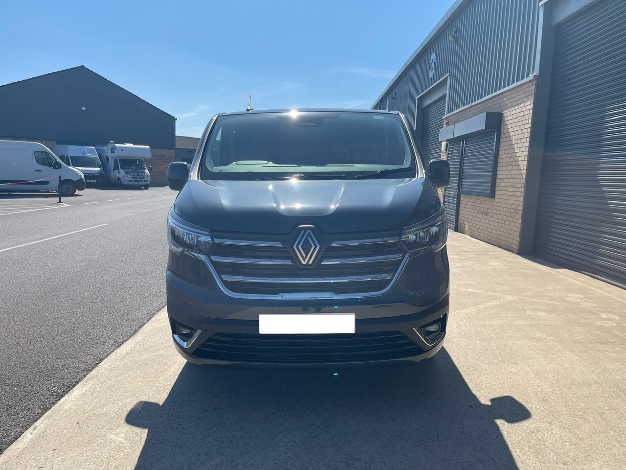 Used Renault Trafic for sale - 76127896: Photo 2