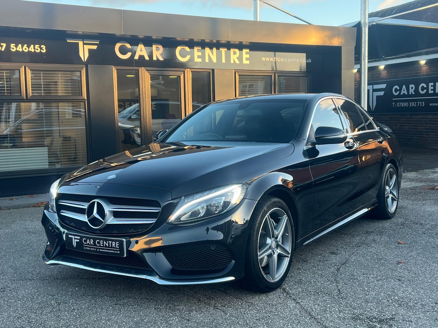 Used Mercedes-Benz C Class 2016 for sale - 76803440: Photo 3