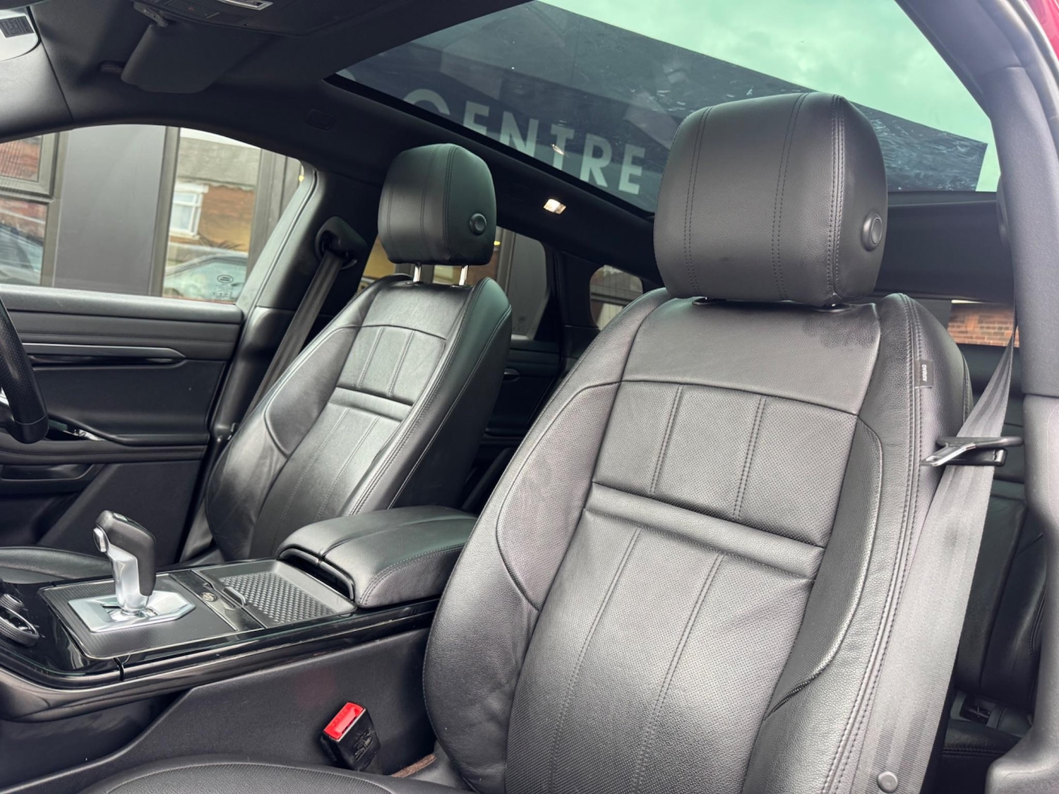 Used Land Rover Range Rover Evoque 2019 for sale - 76803450: Photo 51