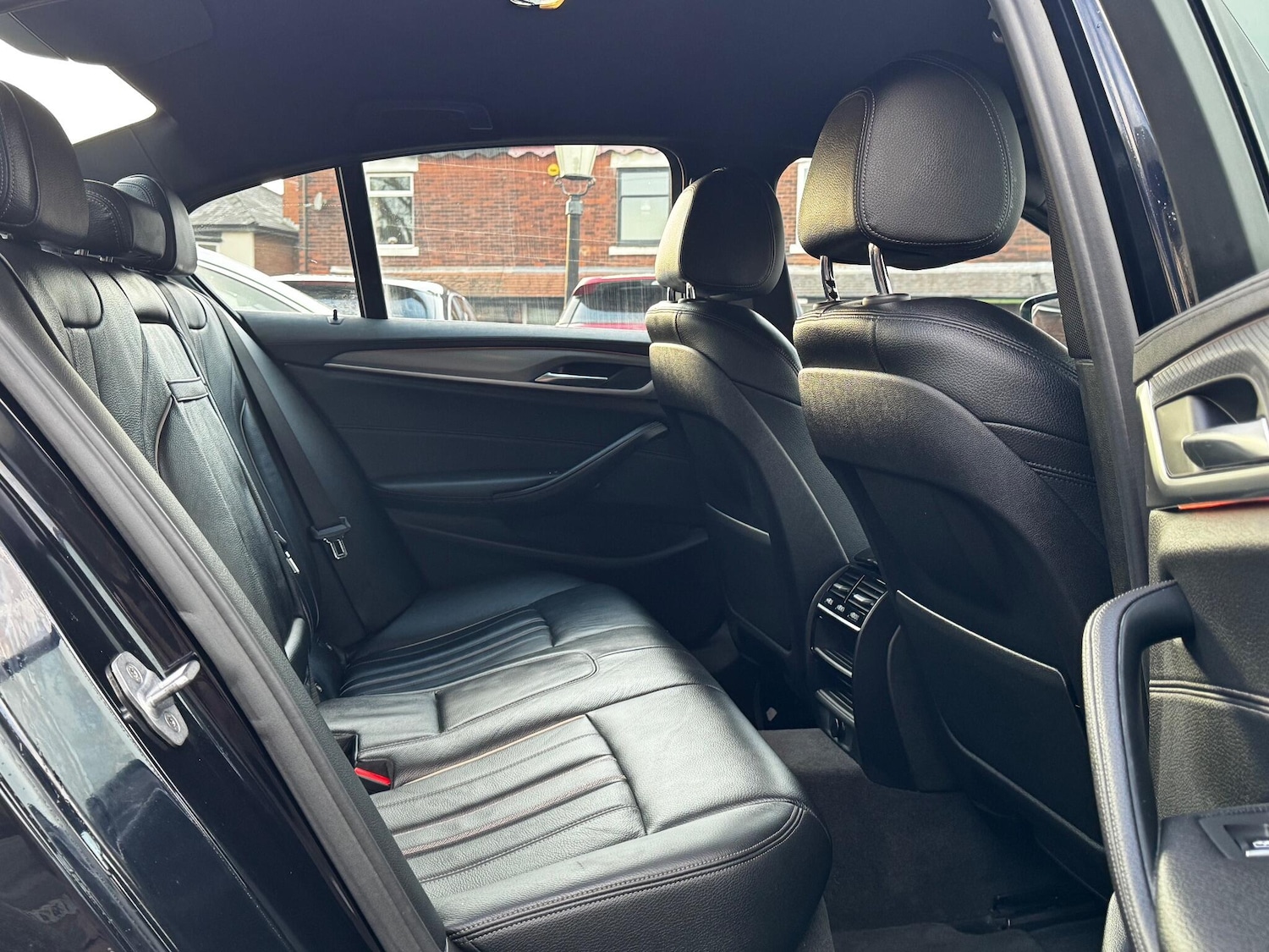 Used BMW 5 Series for sale - 77883358: Photo 40