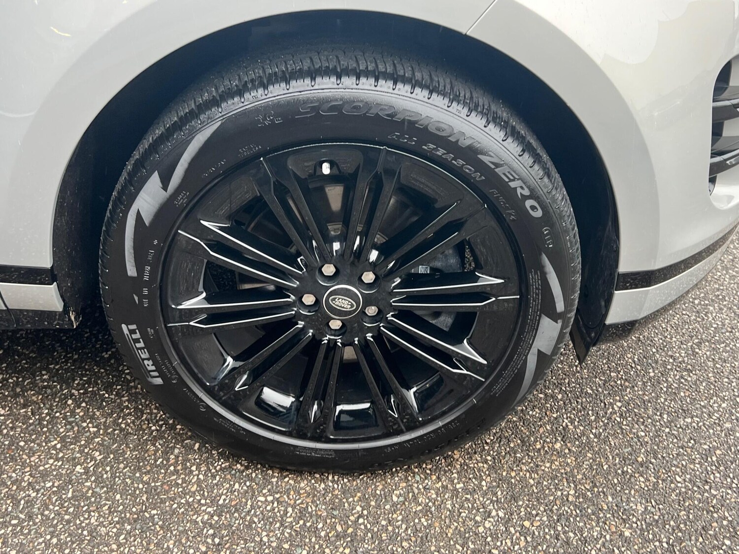 Used Land Rover Range Rover Evoque 2024 for sale - 77839346: Photo 22