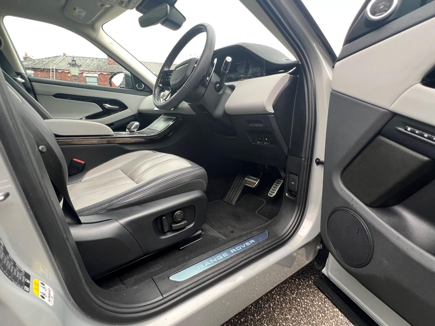 Used Land Rover Range Rover Evoque 2024 for sale - 77839346: Photo 25