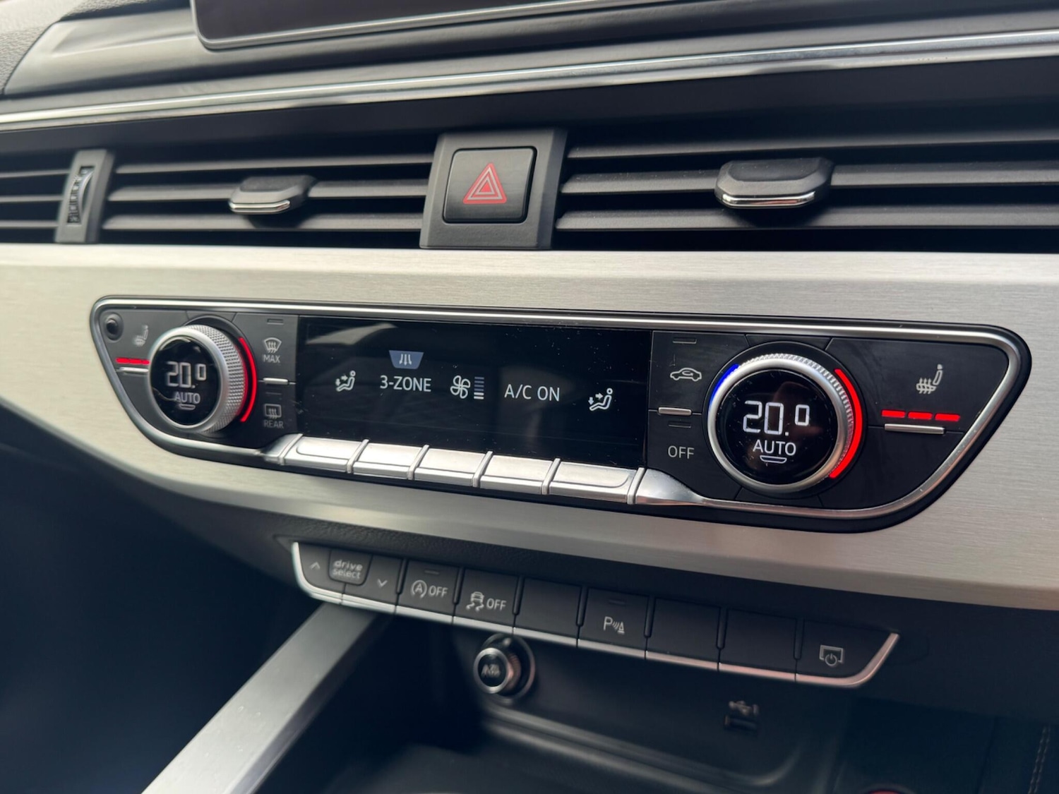 Used Audi A4 2018 for sale - 76803441: Photo 35