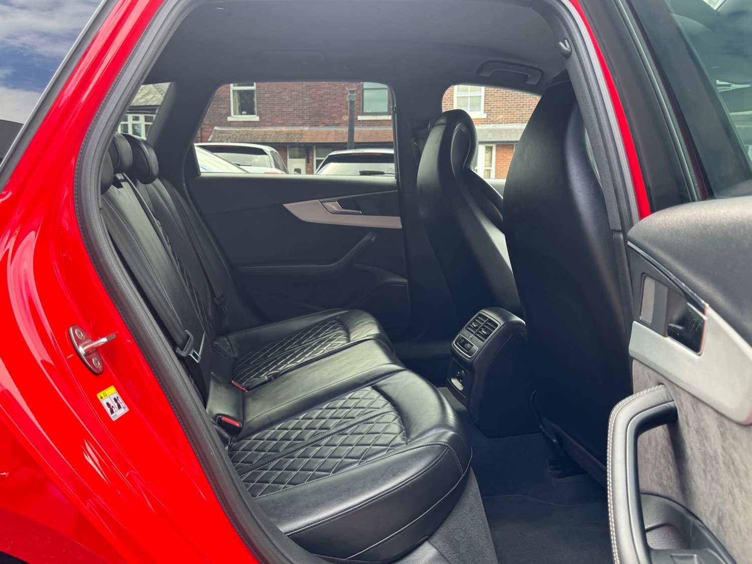 Used Audi A4 2018 for sale - 76803441: Photo 45