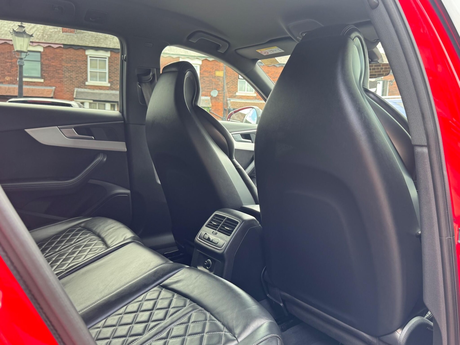 Used Audi A4 2018 for sale - 76803441: Photo 46