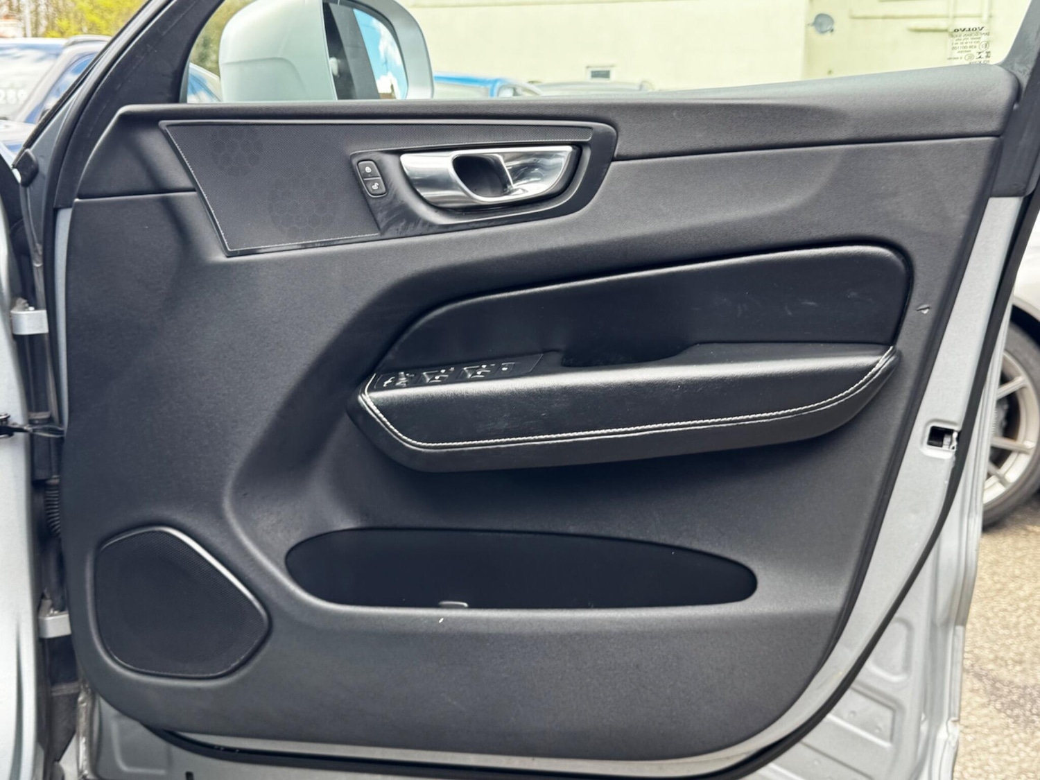 Used Volvo XC60 2019 for sale - 78204469: Photo 24