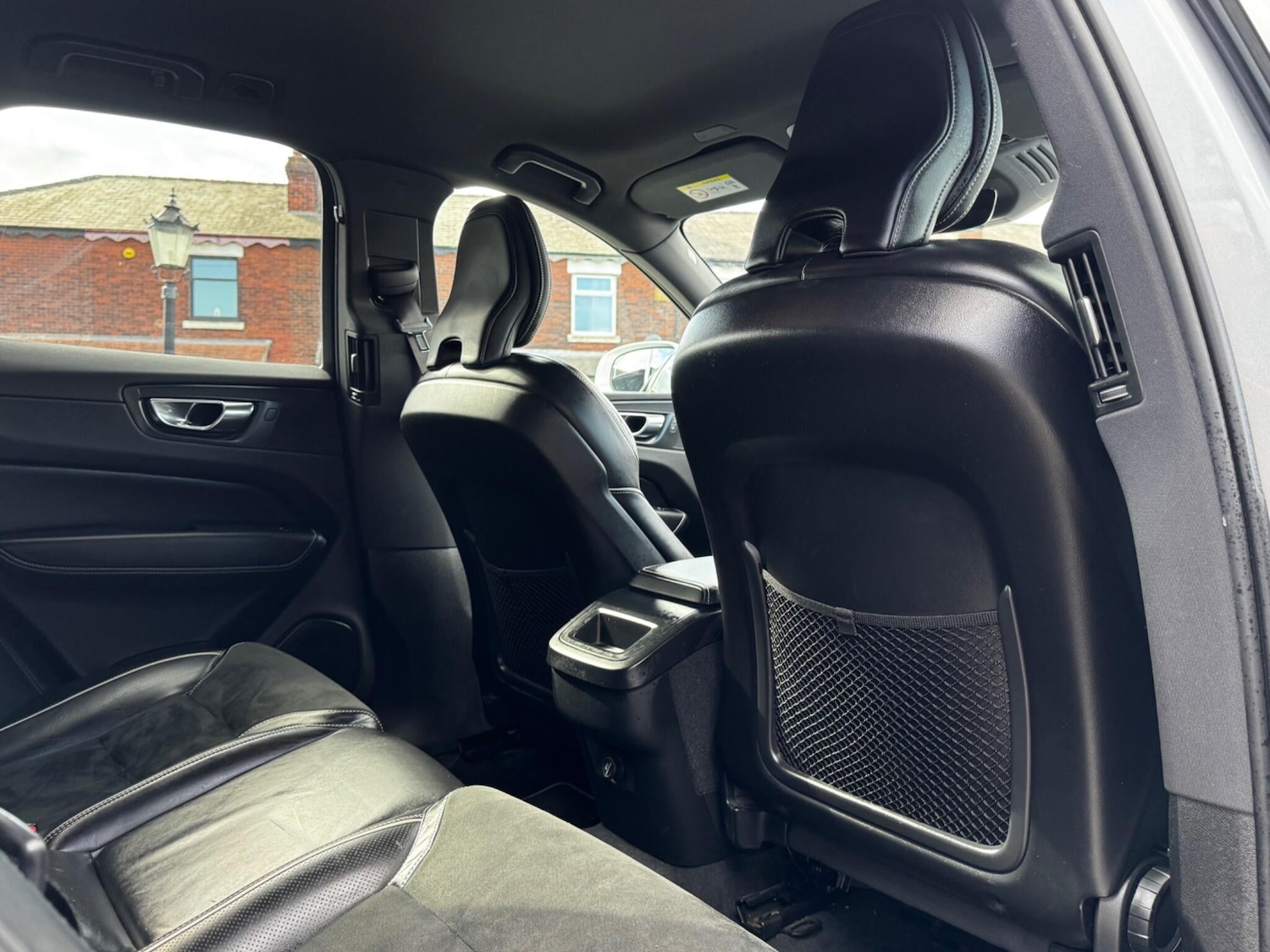 Used Volvo XC60 2019 for sale - 78204469: Photo 43