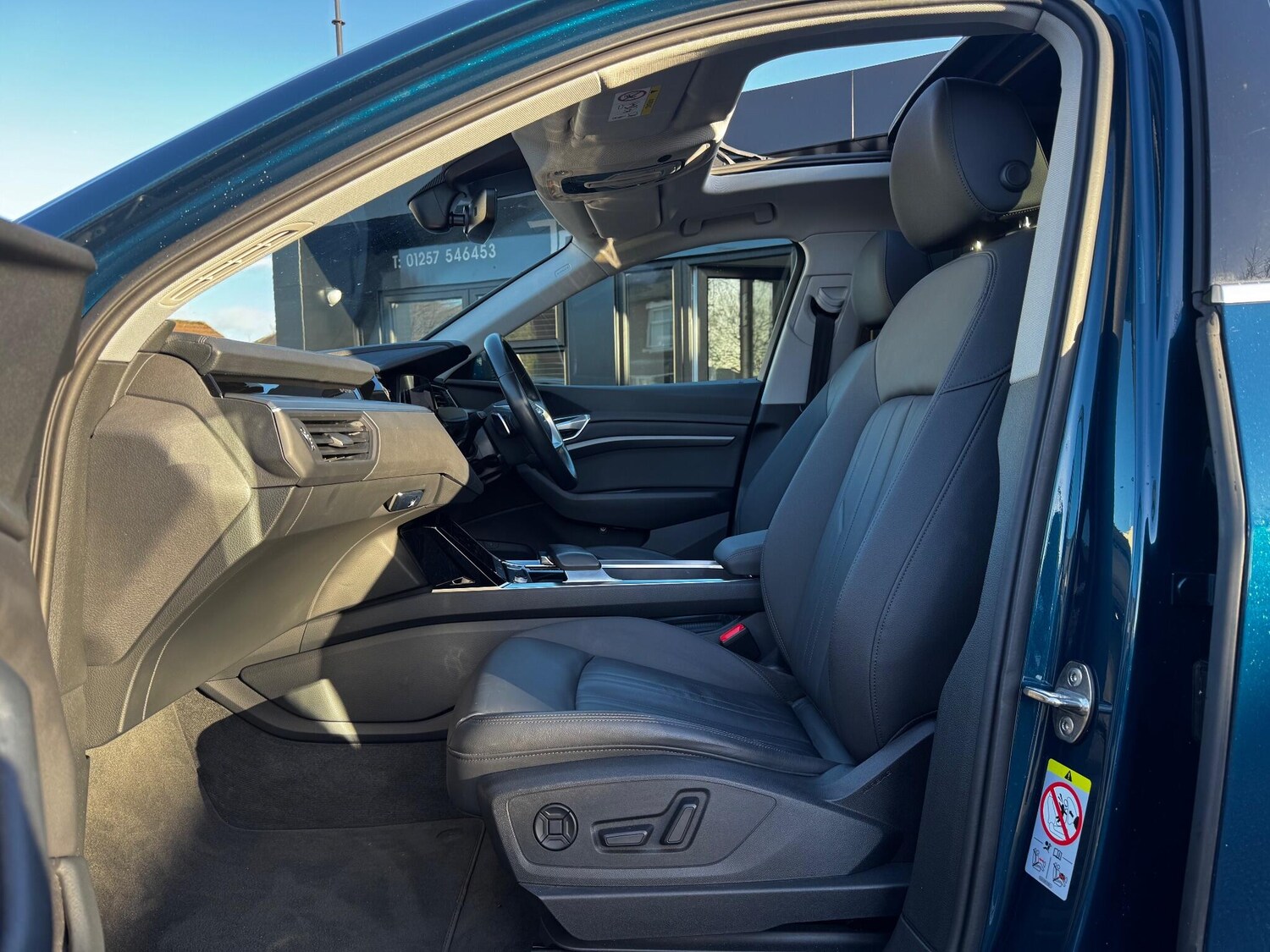 Used Audi e-tron 2020 for sale - 77467998: Photo 46