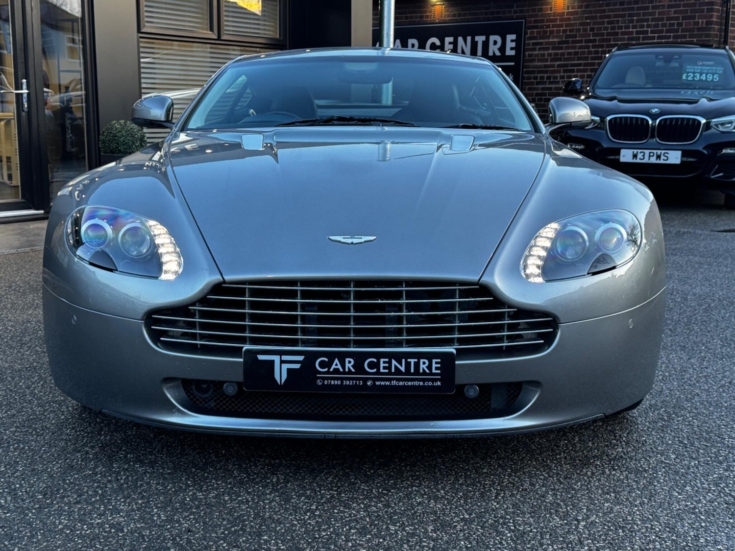 Used Aston Martin Vantage 2011 for sale - 77230580: Photo 15
