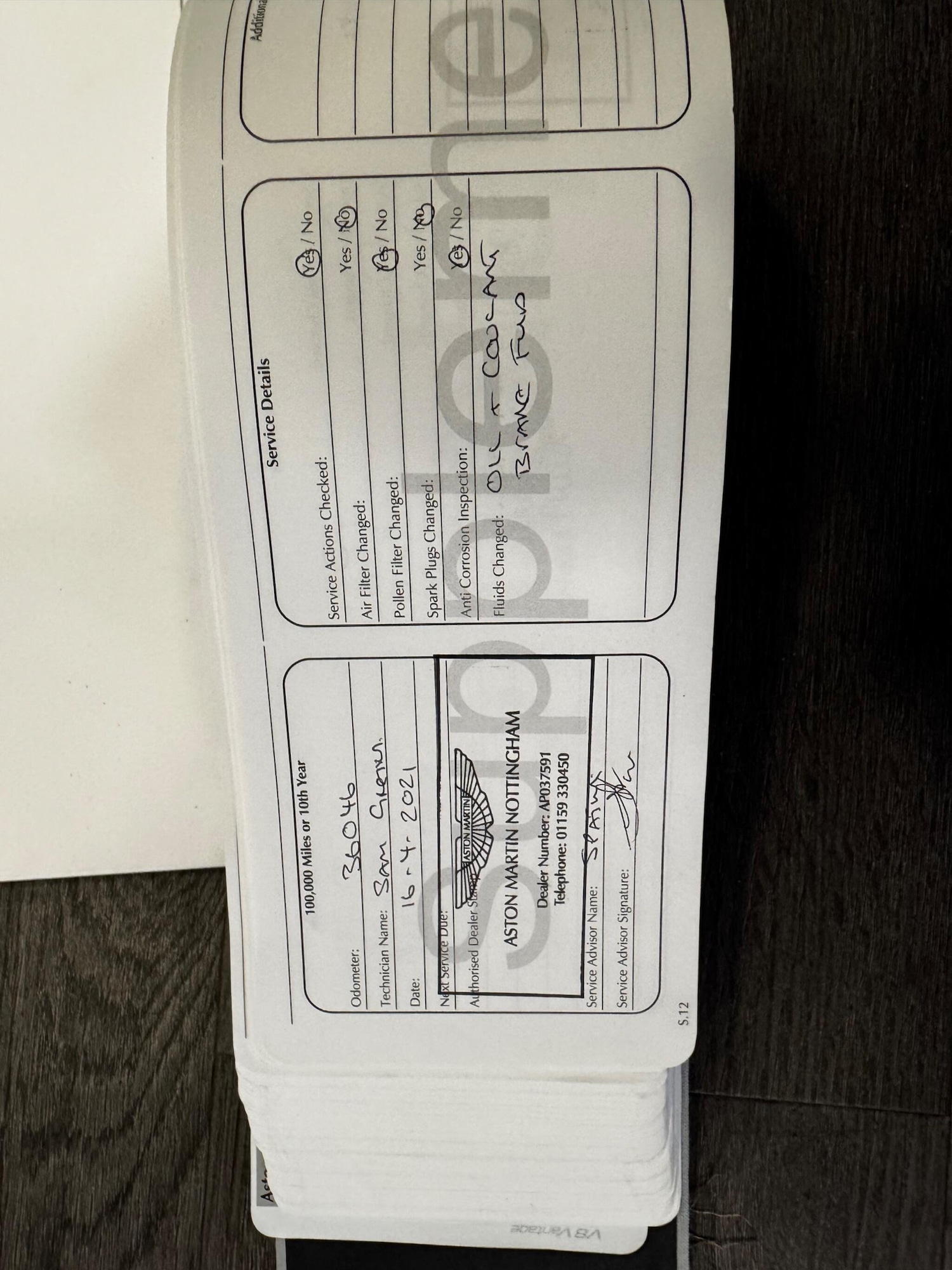 Used Aston Martin Vantage 2011 for sale - 77230580: Photo 37