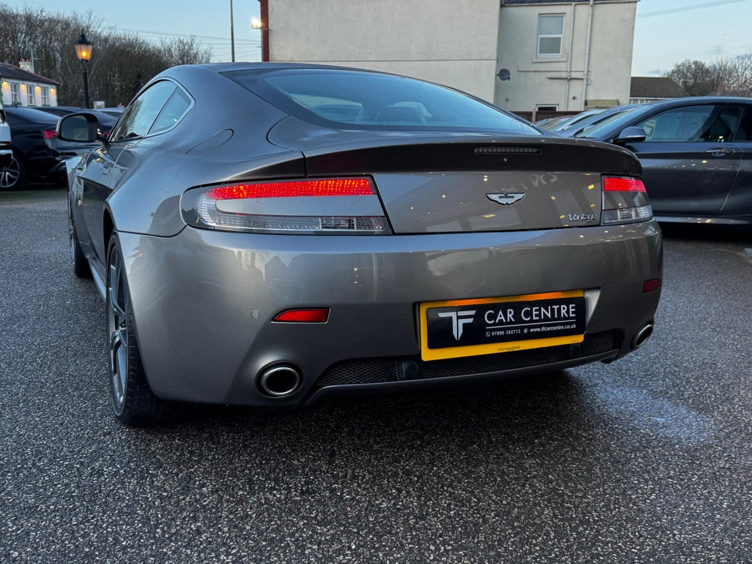Used Aston Martin Vantage 2011 for sale - 77230580: Photo 7