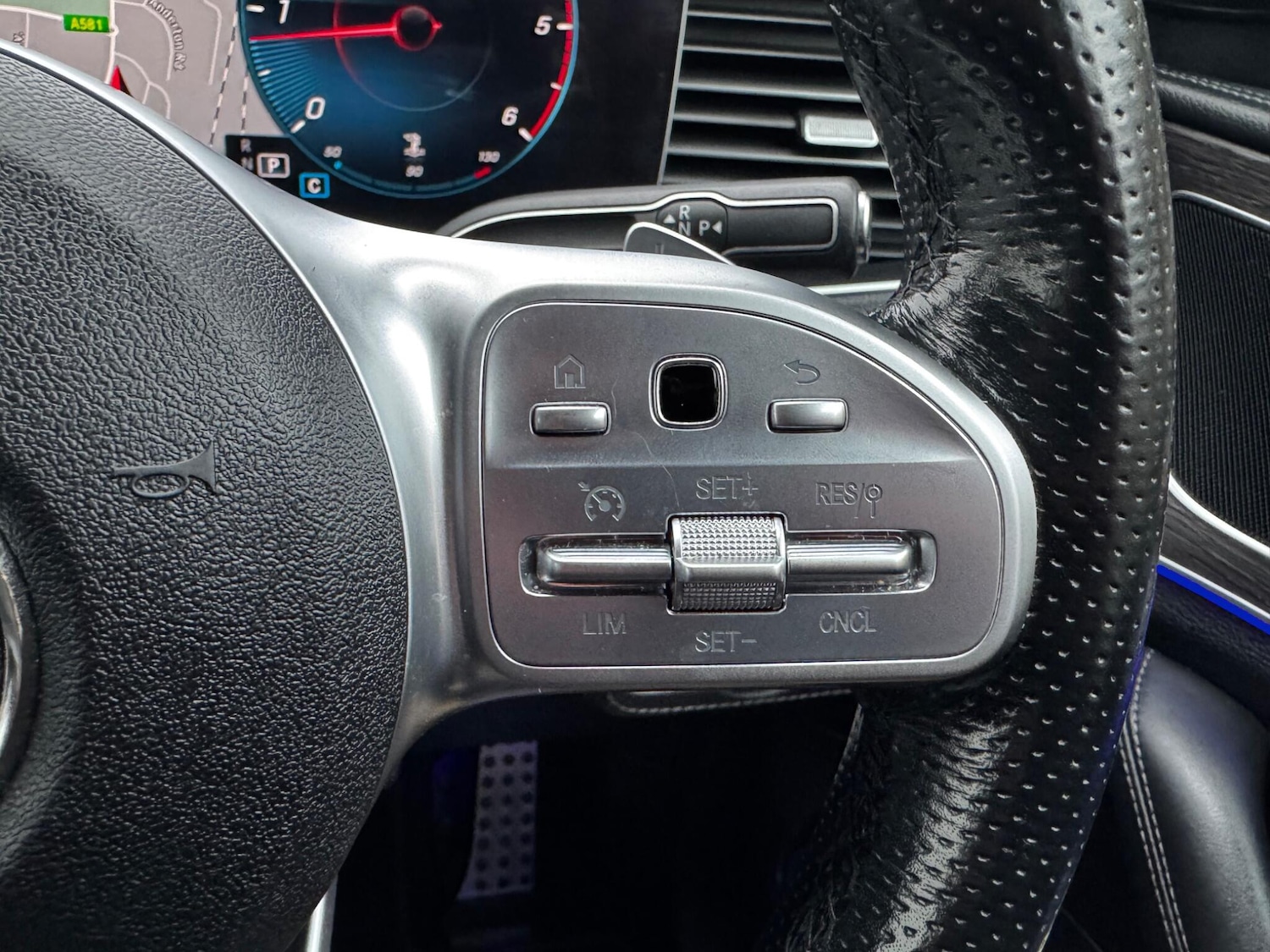 Used Mercedes-Benz GLE 2021 for sale - 77305975: Photo 28