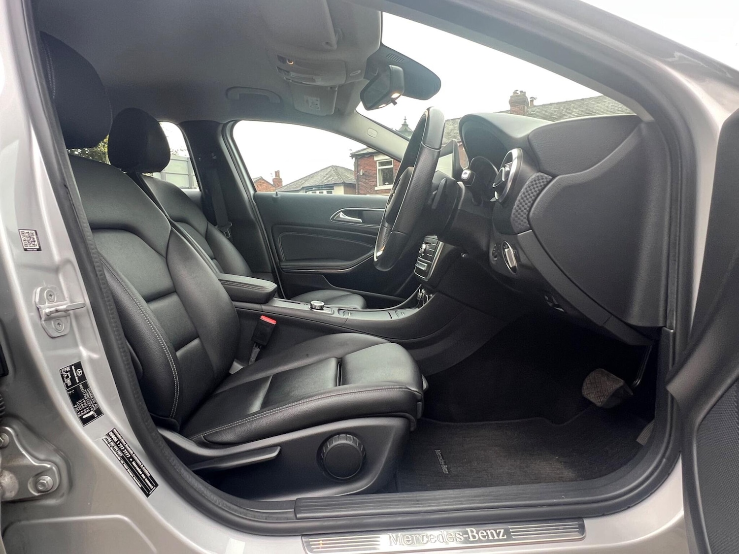 Used Mercedes-Benz A-Class 2017 for sale - 77098008: Photo 24