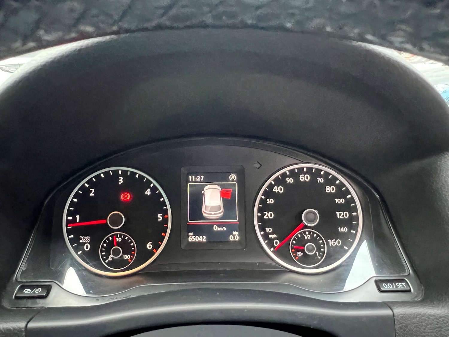 Used Volkswagen Tiguan 2015 for sale - 77040939: Photo 29