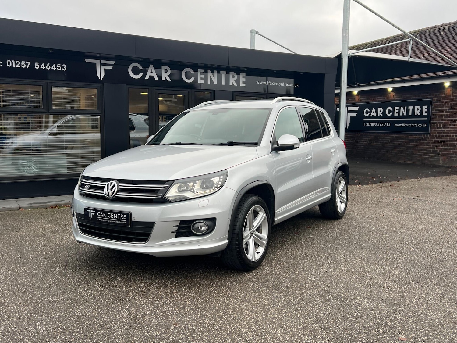 Used Volkswagen Tiguan 2015 for sale - 77040939: Photo 3
