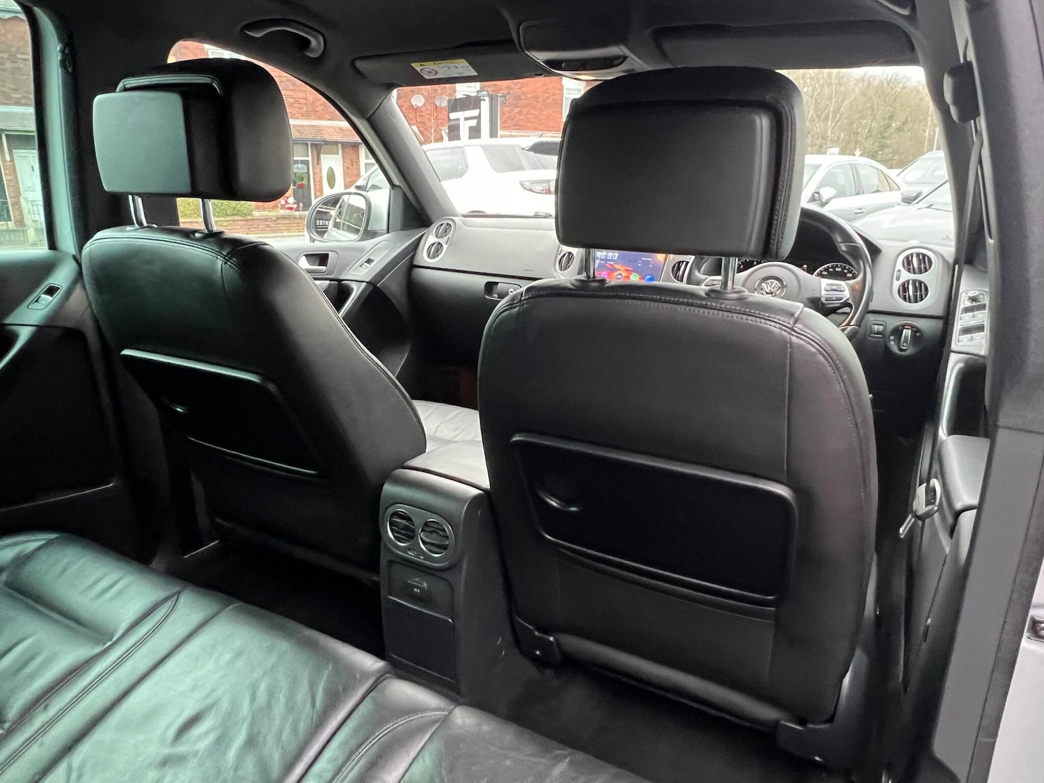 Used Volkswagen Tiguan 2015 for sale - 77040939: Photo 33