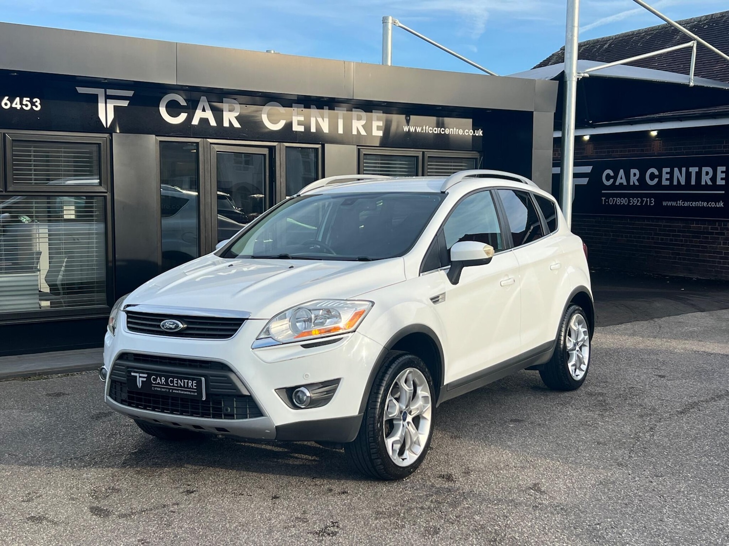 Used Ford Kuga 2012 for sale - 77939896: Photo 2