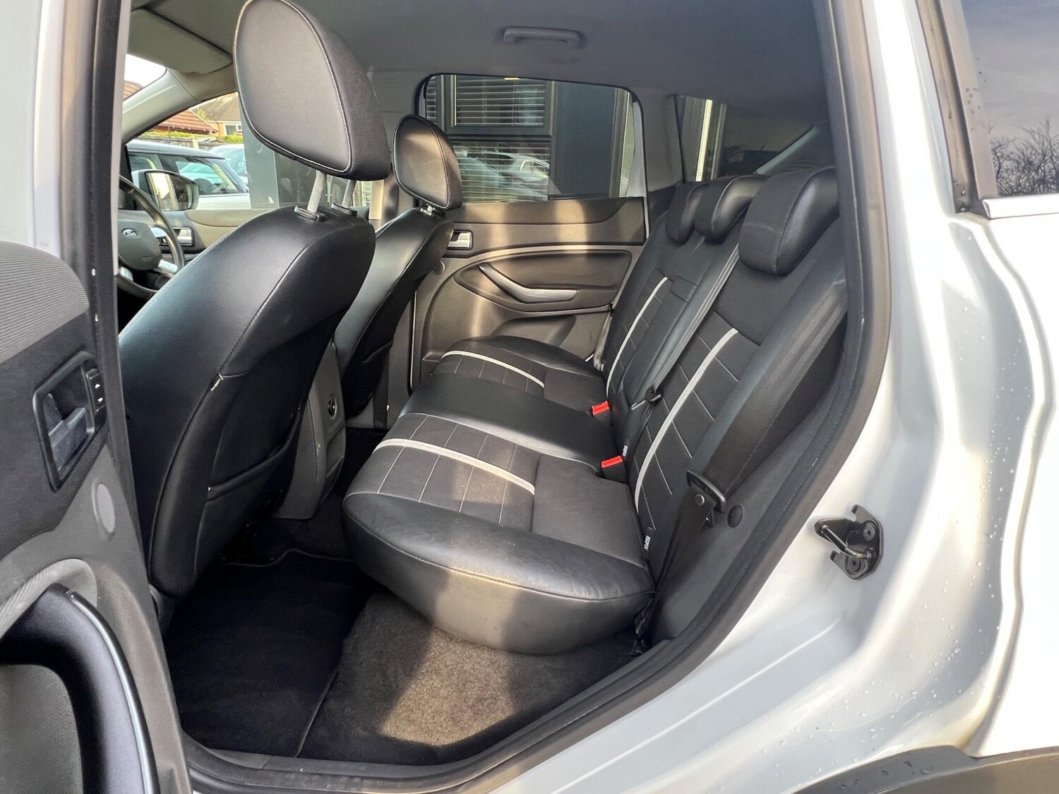 Used Ford Kuga 2012 for sale - 77939896: Photo 30