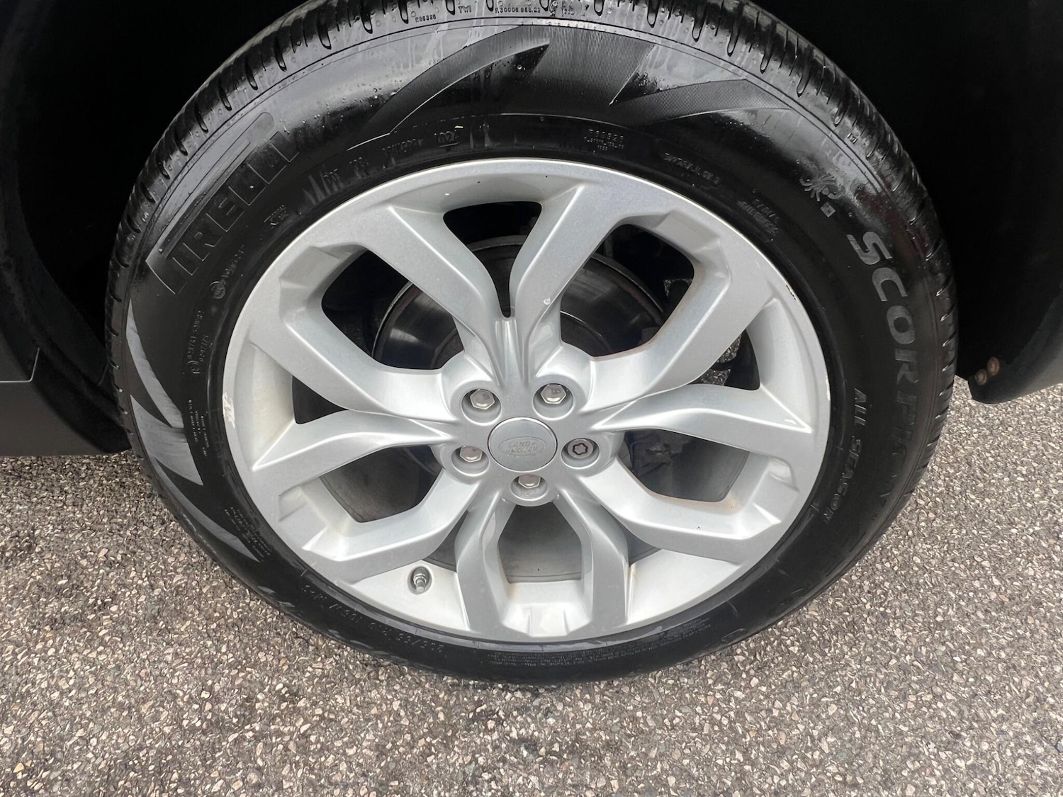 Used Land Rover Discovery Sport 2016 for sale - 78086962: Photo 21