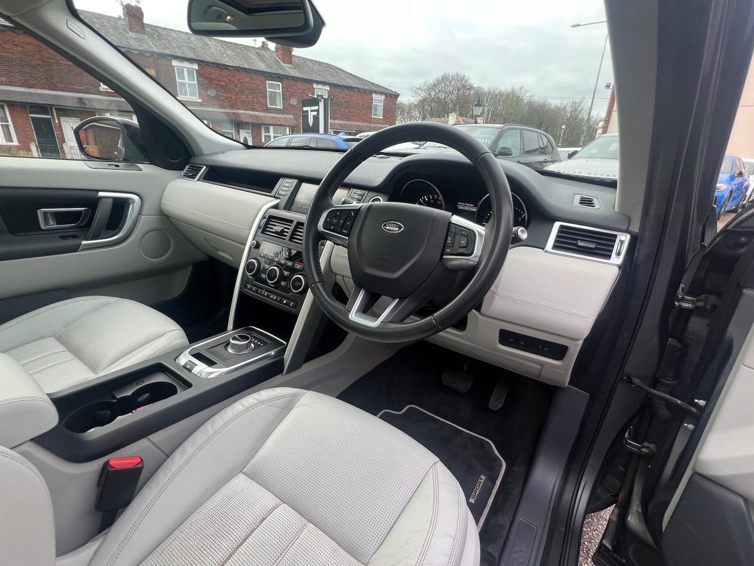 Used Land Rover Discovery Sport 2016 for sale - 78086962: Photo 26