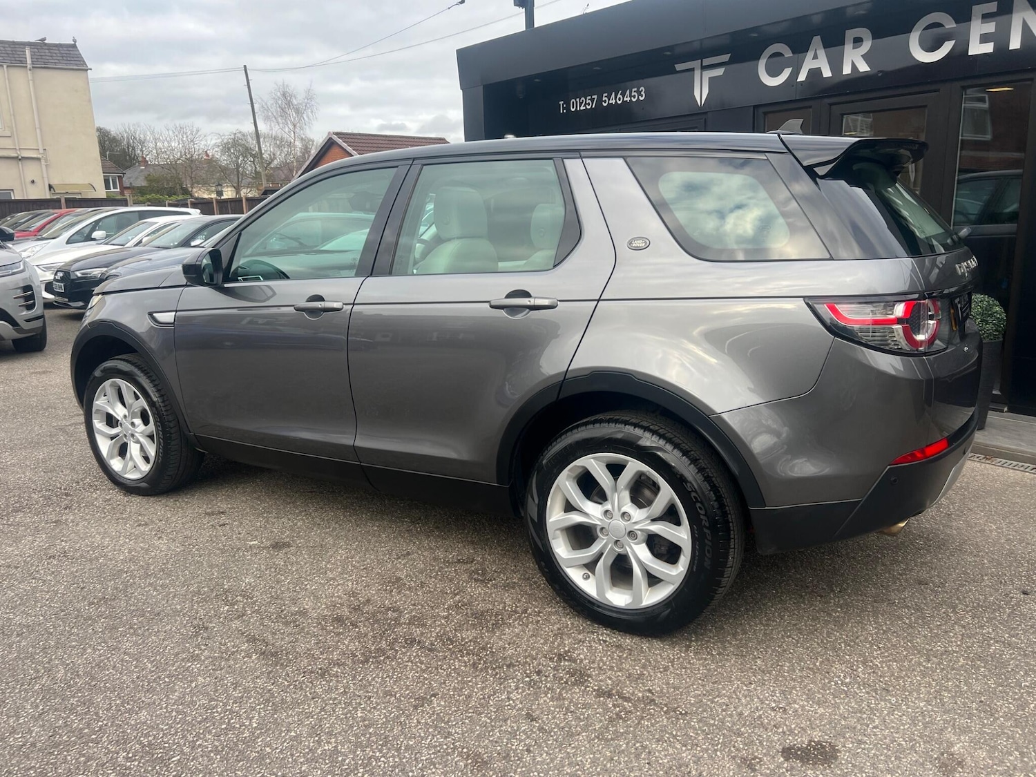 Used Land Rover Discovery Sport 2016 for sale - 78086962: Photo 4