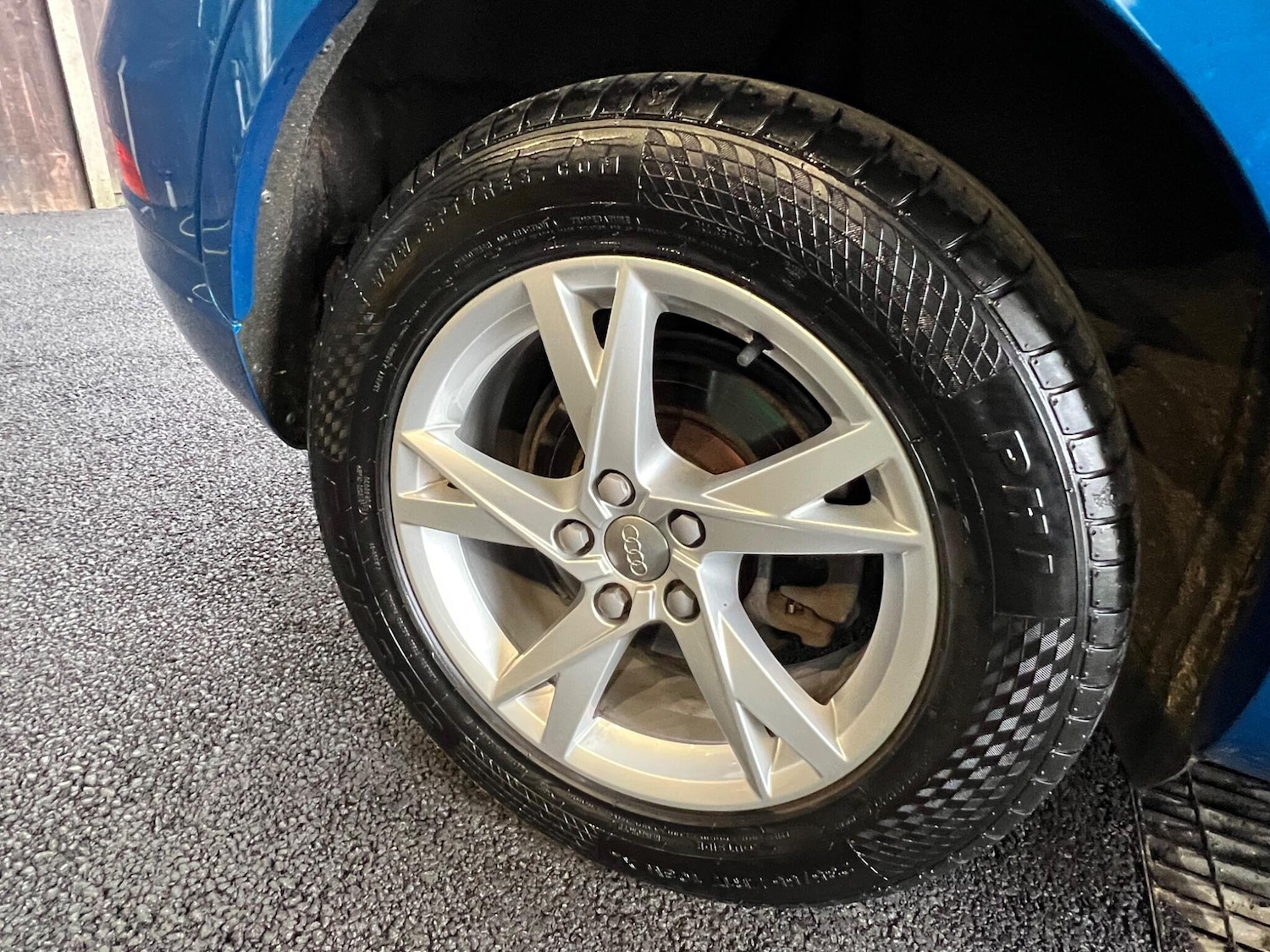 Used Audi Q3 2017 for sale - 76803472: Photo 38