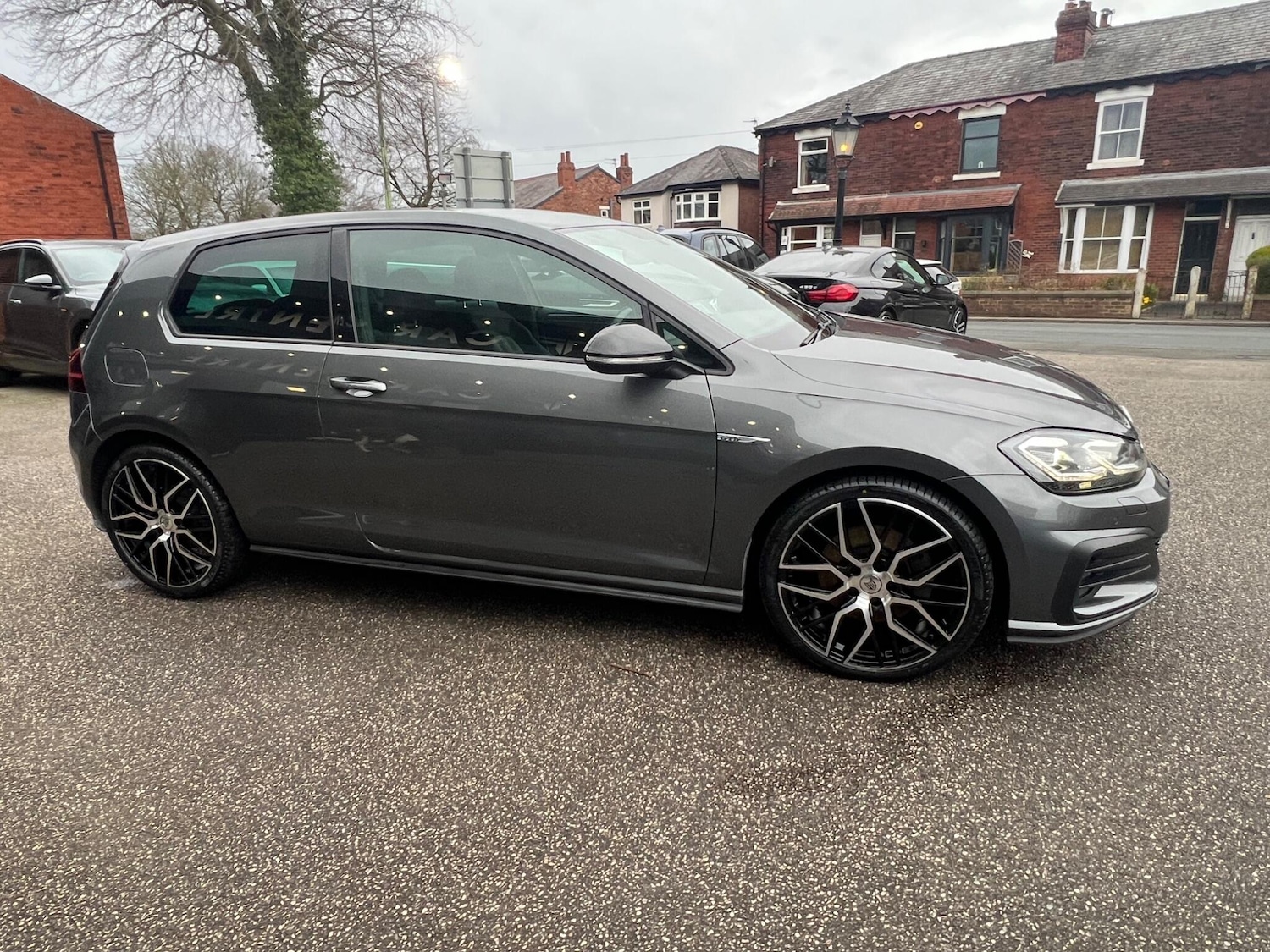 Used Volkswagen Golf 2017 for sale - 77853541: Photo 12