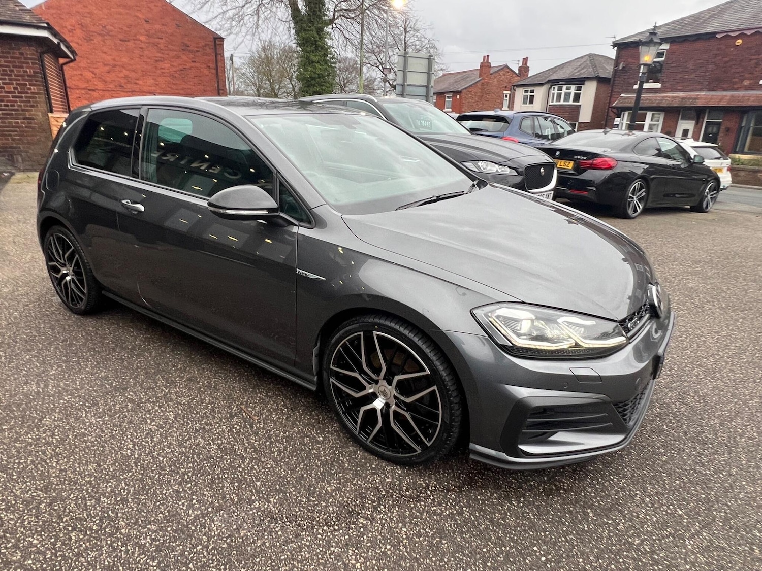 Used Volkswagen Golf 2017 for sale - 77853541: Photo 13