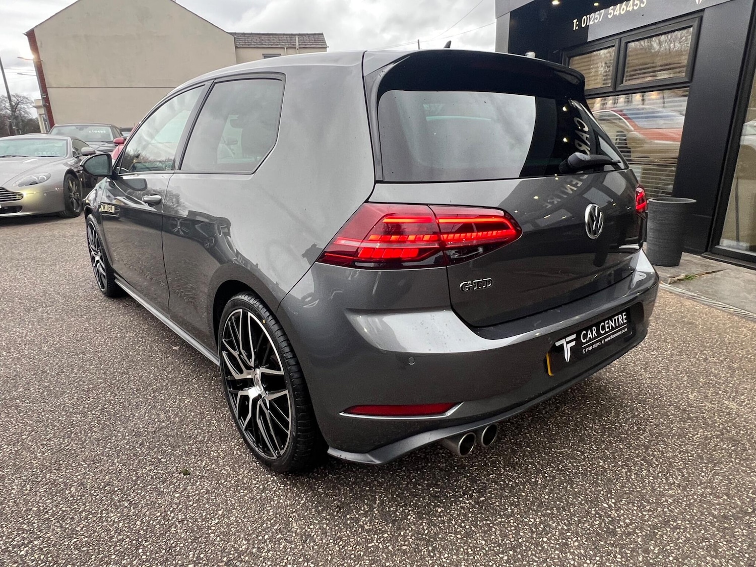 Used Volkswagen Golf 2017 for sale - 77853541: Photo 6