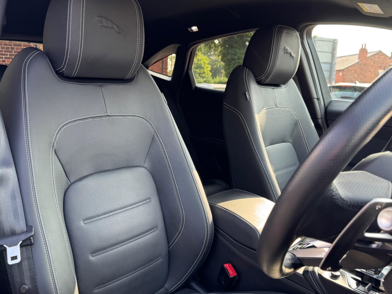 Used Jaguar E-Pace 2022 for sale - 76803445: Photo 29