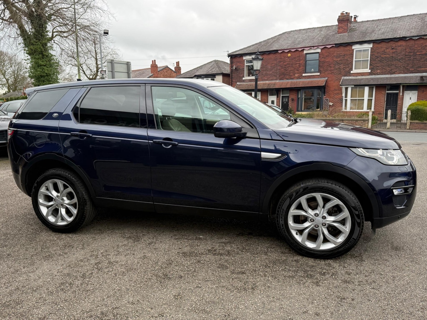 Used Land Rover Discovery Sport for sale - 78135898: Photo 12