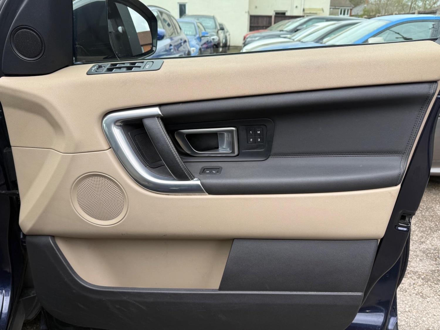 Used Land Rover Discovery Sport for sale - 78135898: Photo 25