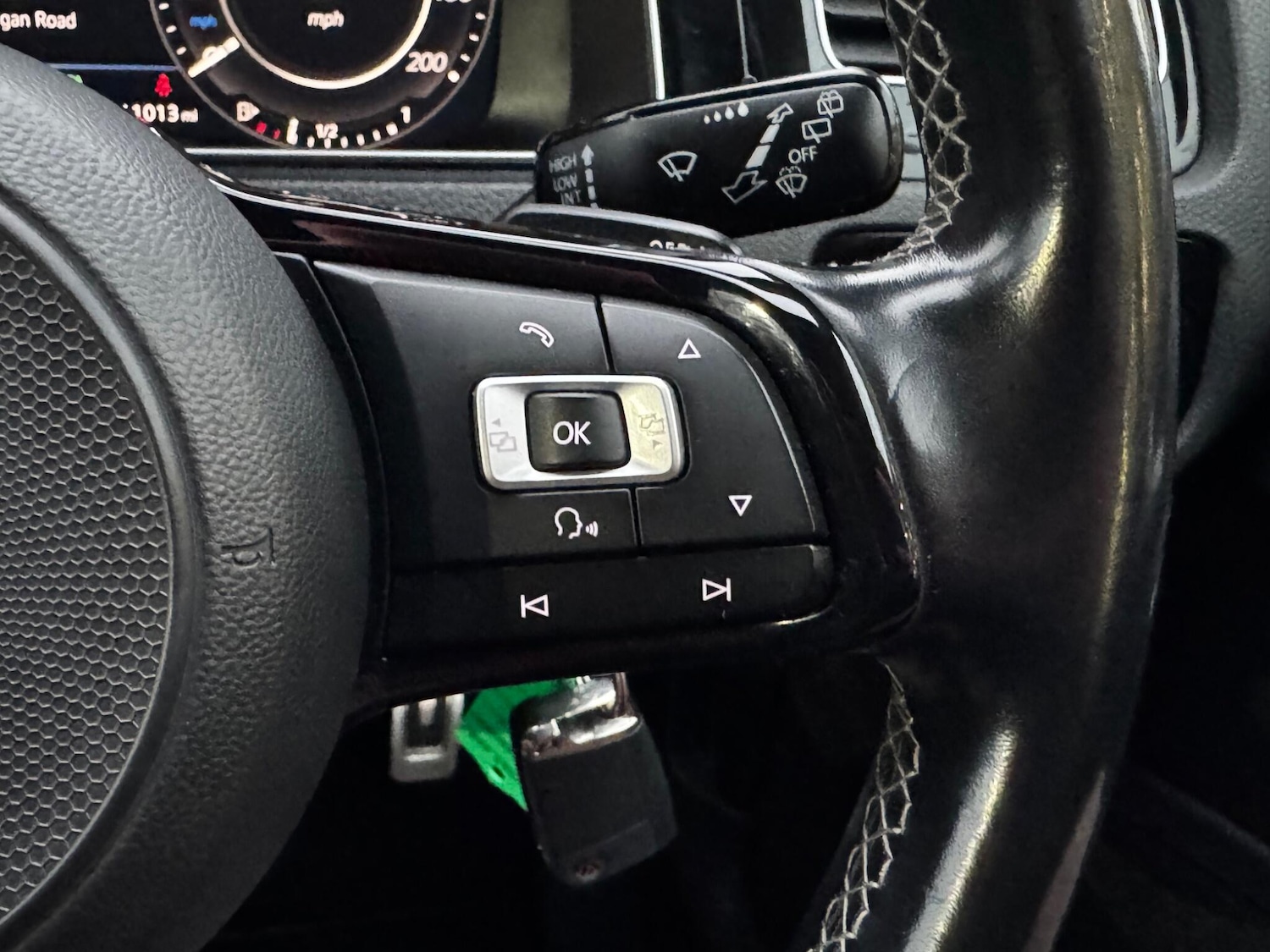 Used Volkswagen Golf 2018 for sale - 77396619: Photo 33