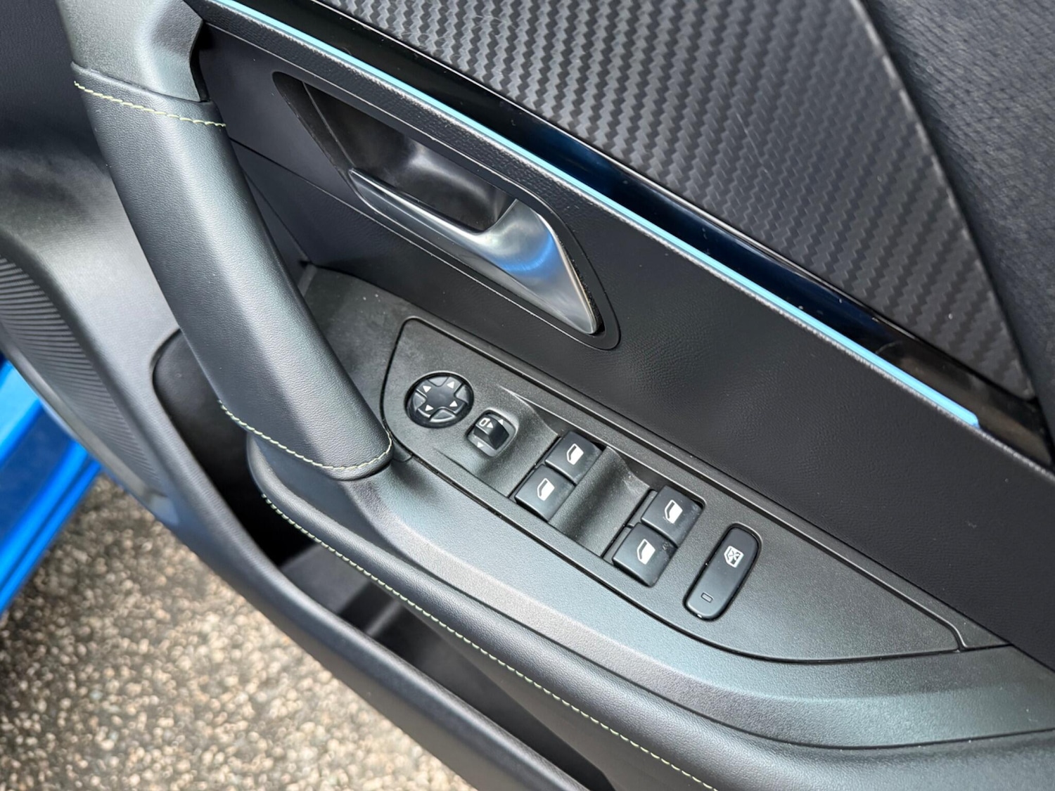 Used Peugeot 2008 2021 for sale - 77040837: Photo 26