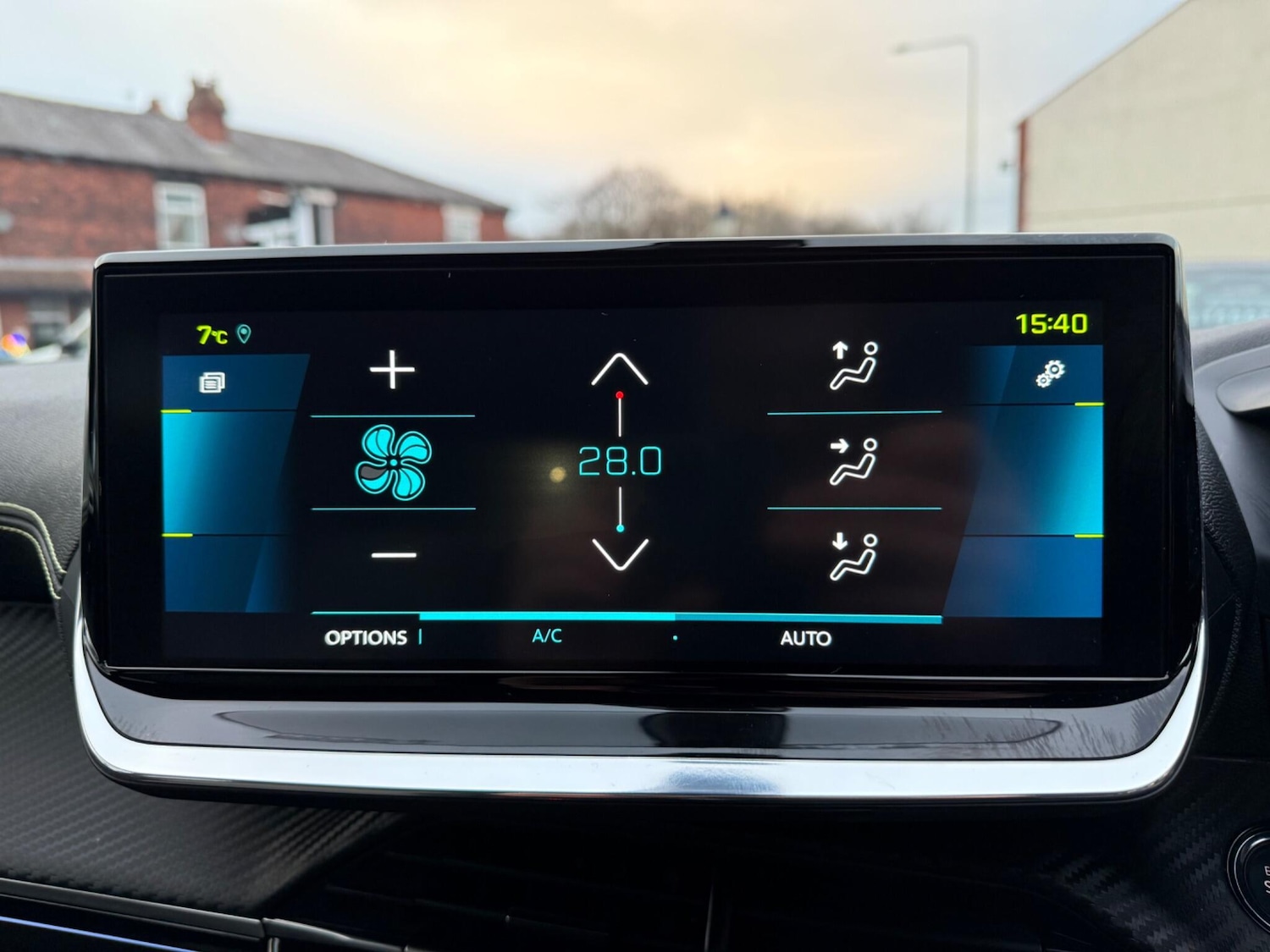 Used Peugeot 2008 2021 for sale - 77040837: Photo 38